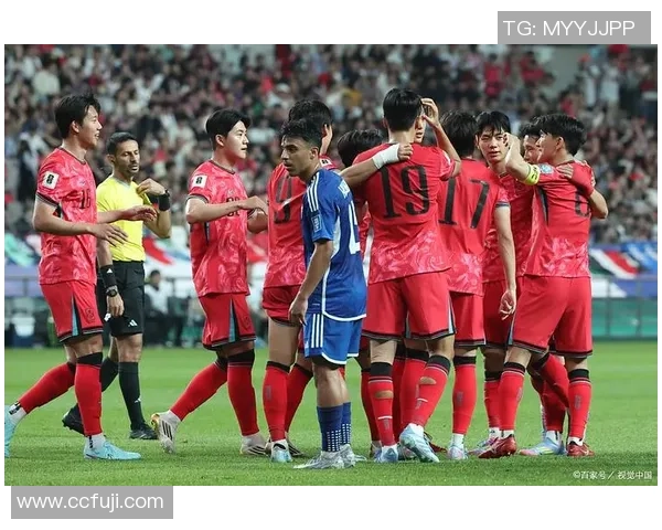 锦标赛点评：重庆足球队的配合表现